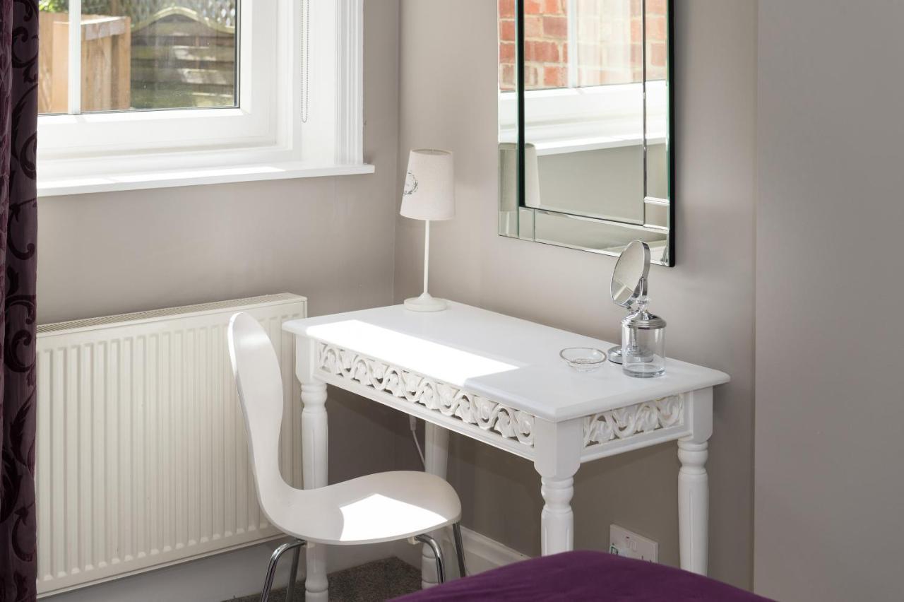 Albany House By Harrogate Serviced Apartments Екстериор снимка