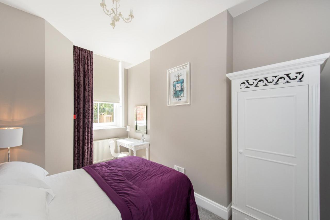 Albany House By Harrogate Serviced Apartments Екстериор снимка